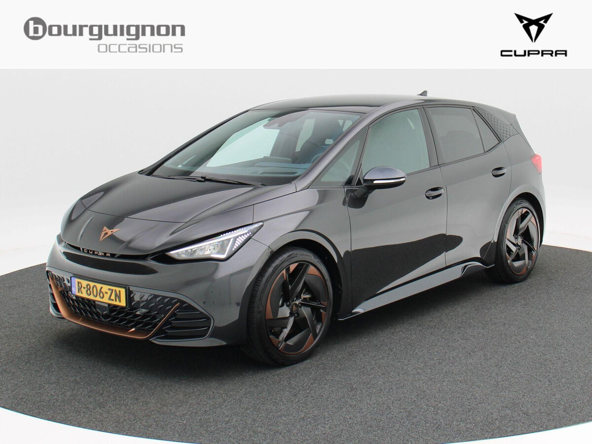 CUPRA Born Copper Edition 62 kWh 231 Pk | Full LED | Head Up | Panoramadak | 20 Inch | Sportstoelen | Camera | Stoelverwarming | 9.233 Km!!