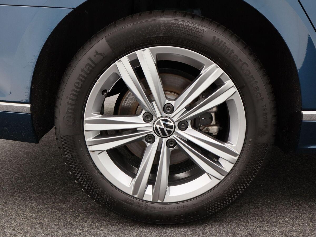 Volkswagen Passat Variant 1.5 TSi 150 Pk Automaat R-Line Business + | Full LED | Navigatie | Camera | Adaptive Cruise | 17 Inch | 65.657 Km!!
