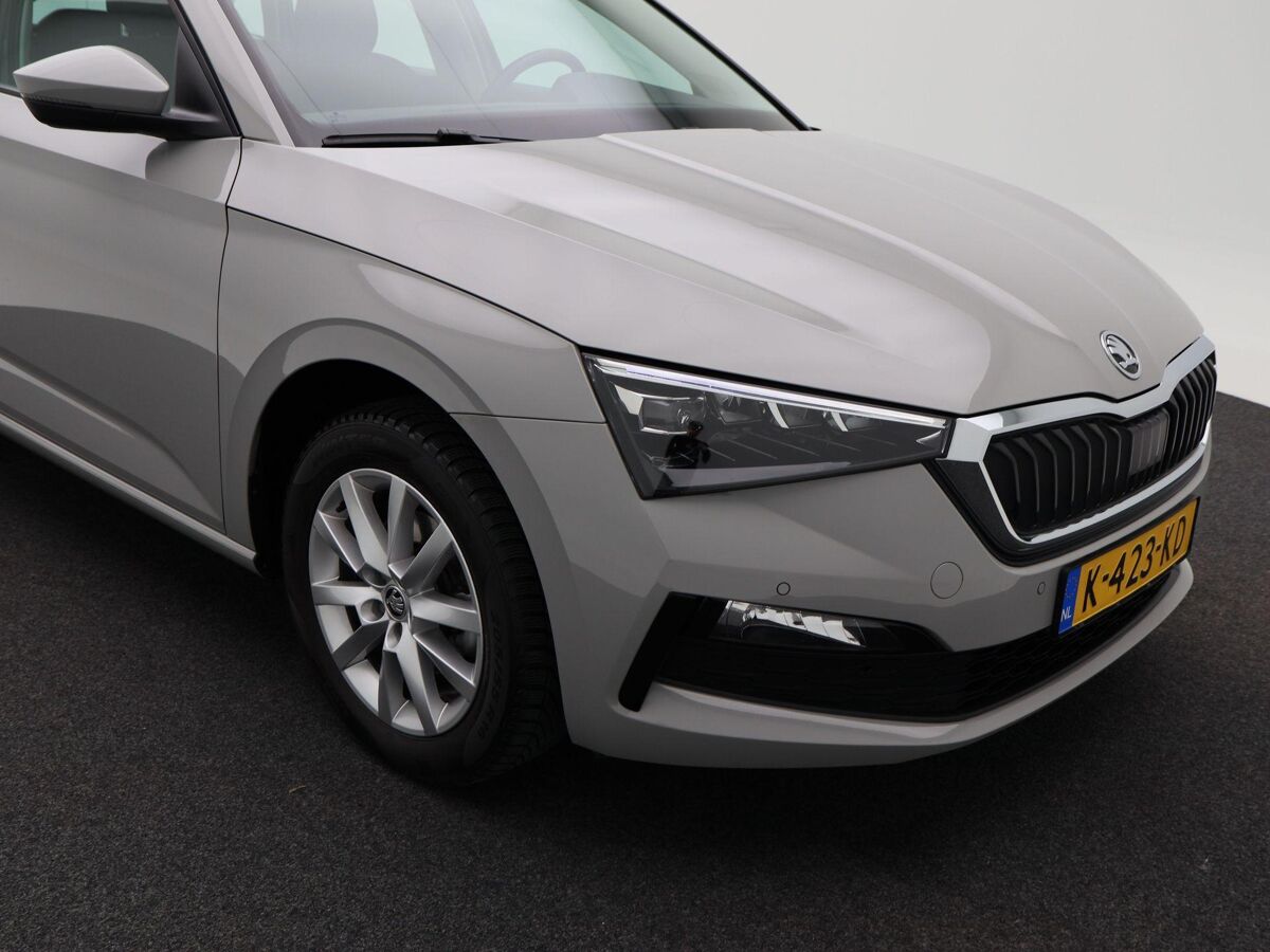 Škoda Scala 1.0 TSi 110 Pk Automaat Business Edition | Full LED | Navigatie | Stoelverwarming | Virtual Dashboard | 16 Inch | 82.637 Km!!