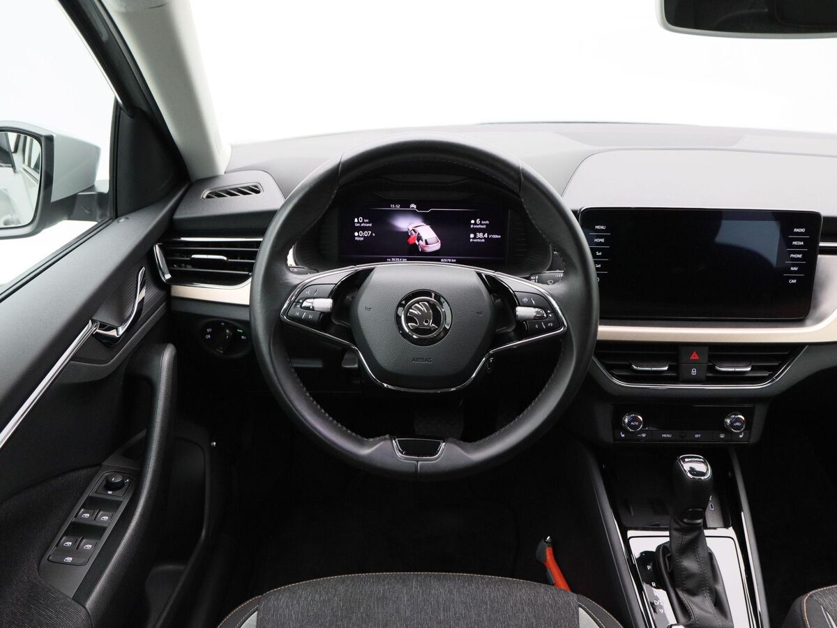 Škoda Scala 1.0 TSi 110 Pk Automaat Business Edition | Full LED | Navigatie | Stoelverwarming | Virtual Dashboard | 16 Inch | 82.637 Km!!