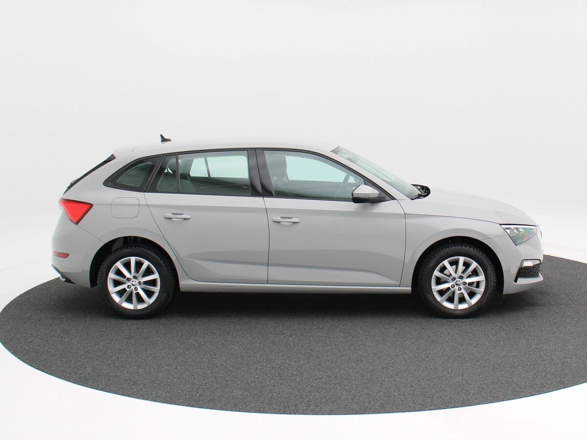 Škoda Scala 1.0 TSi 110 Pk Automaat Business Edition | Full LED | Navigatie | Stoelverwarming | Virtual Dashboard | 16 Inch | 82.637 Km!!