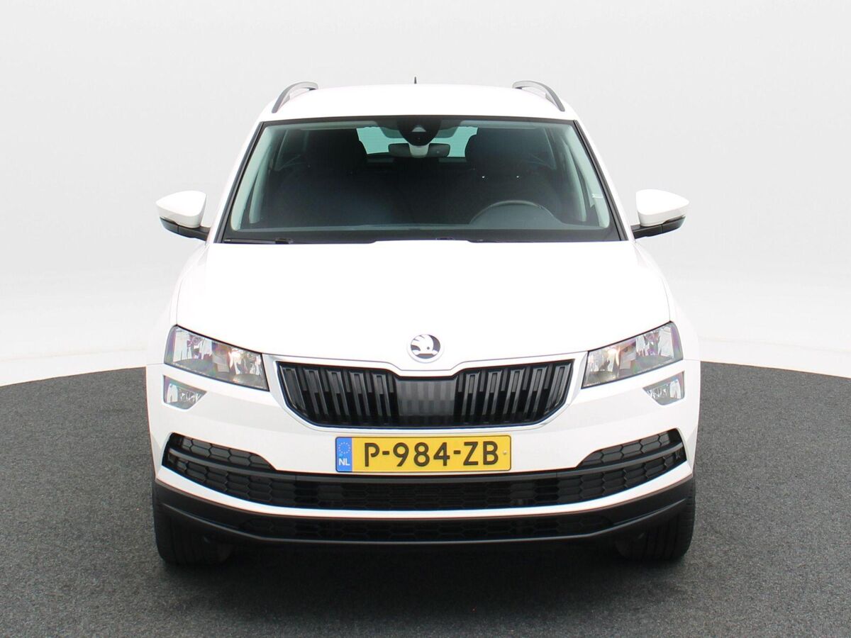 Škoda Karoq 1.5 TSi 150 Pk Automaat Style Business | Navigatie | Airco | Cruise Controle | 17 Inch | Privacy Glass | Parkeersensoren | 90.114 Km!!