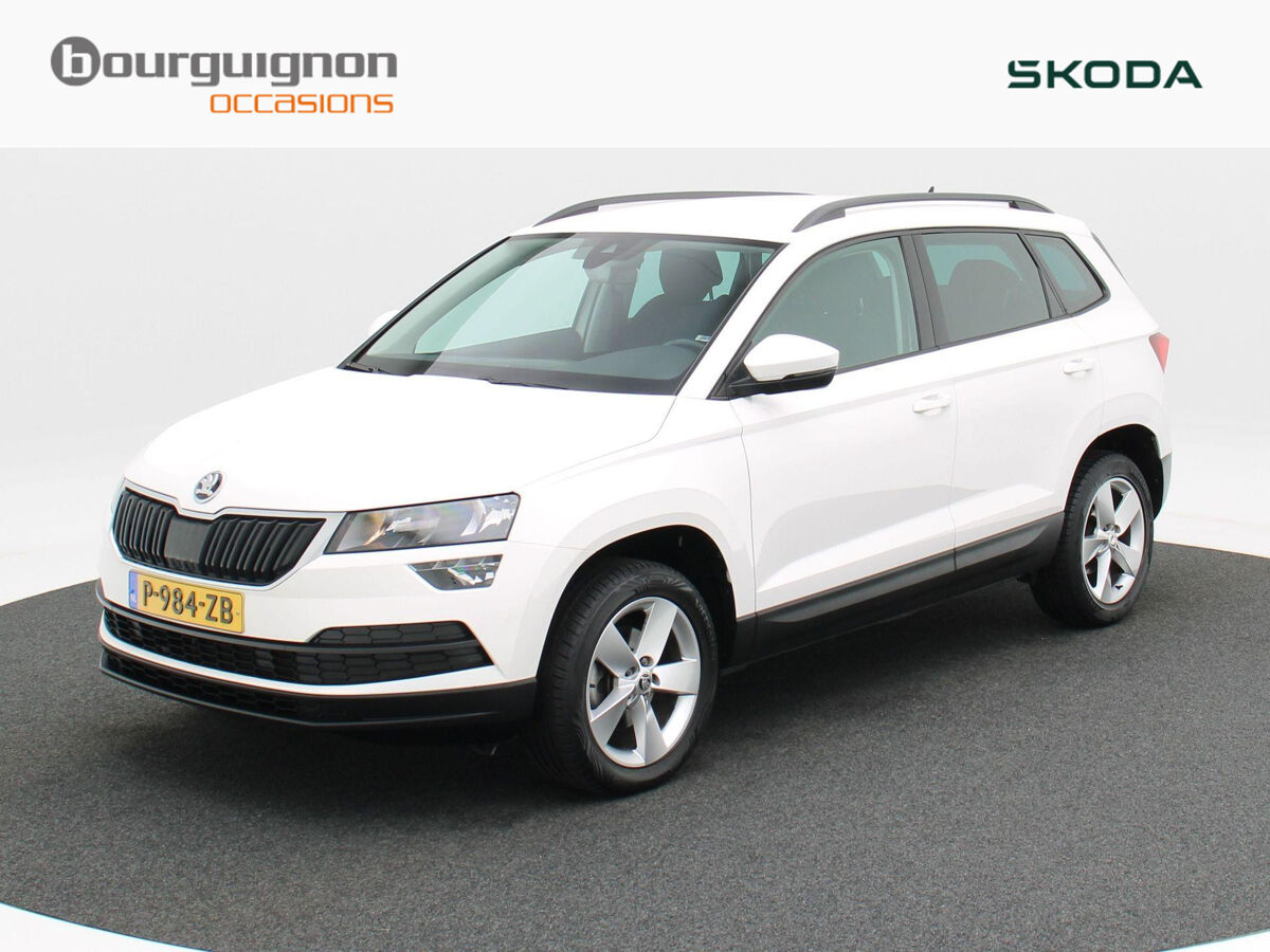 Škoda Karoq 1.5 TSi 150 Pk Automaat Style Business | Navigatie | Airco | Cruise Controle | 17 Inch | Privacy Glass | Parkeersensoren | 90.114 Km!!