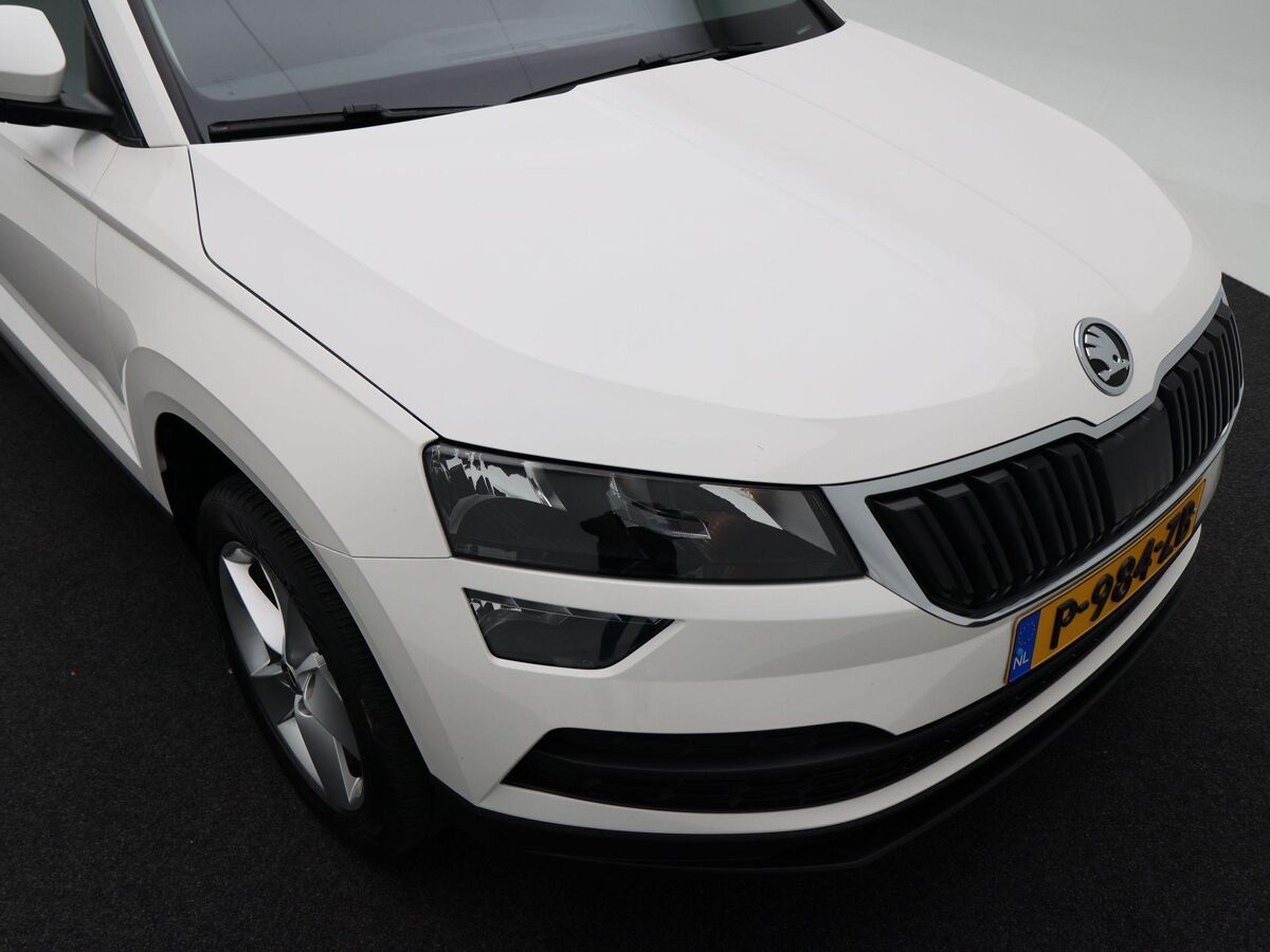Škoda Karoq 1.5 TSi 150 Pk Automaat Style Business | Navigatie | Airco | Cruise Controle | 17 Inch | Privacy Glass | Parkeersensoren | 90.114 Km!!