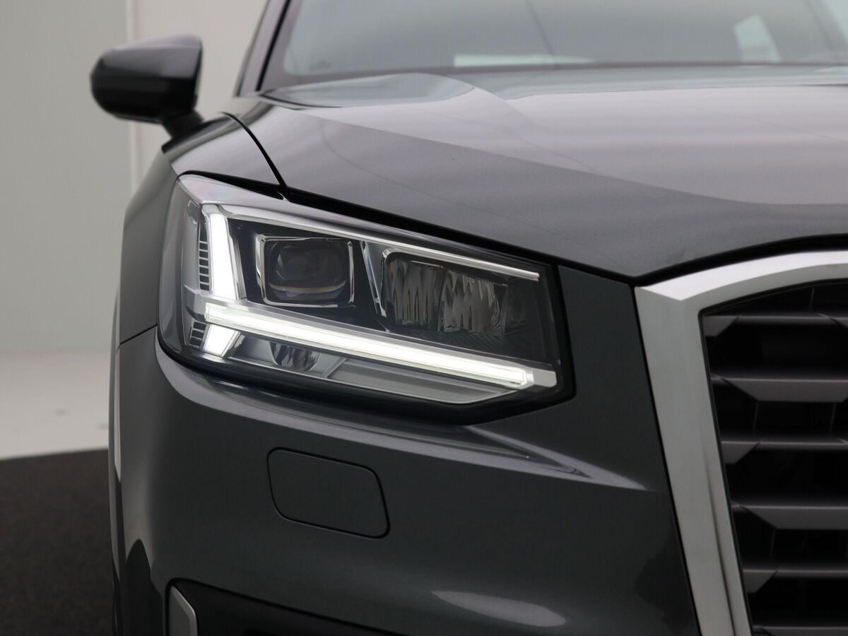 Audi Q2 35 TFSi 150 Pk Automaat S-Line | Full LED | Navigatie | Alcantara | 17 Inch | Adaptive Cruise | 83.013 Km!!