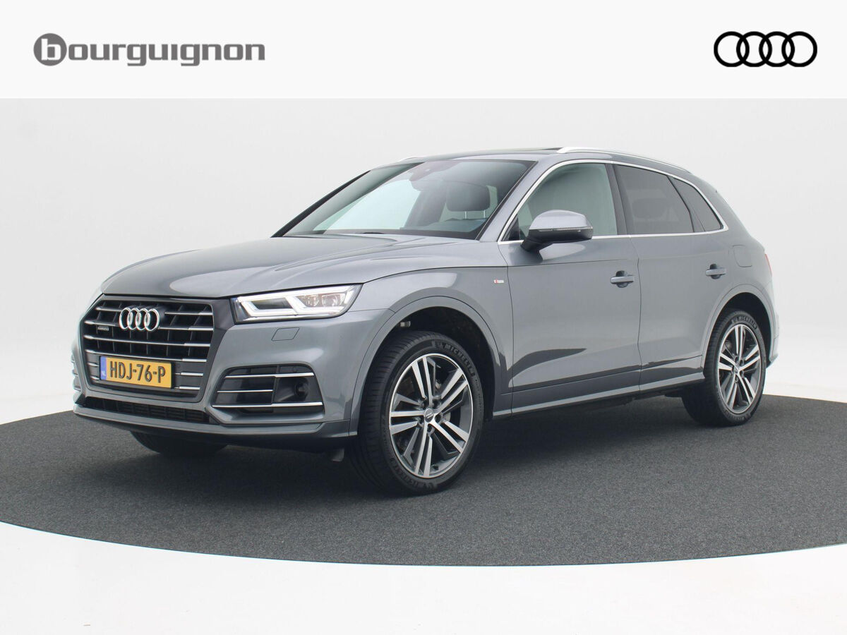 Audi Q5 55 TFSi e 367 Pk quattro S-Line | Adaptive Cruise | Leder | Panoramadak | Carplay | Stoelverwarming | Camera | Parkeersensoren | 20 Inch