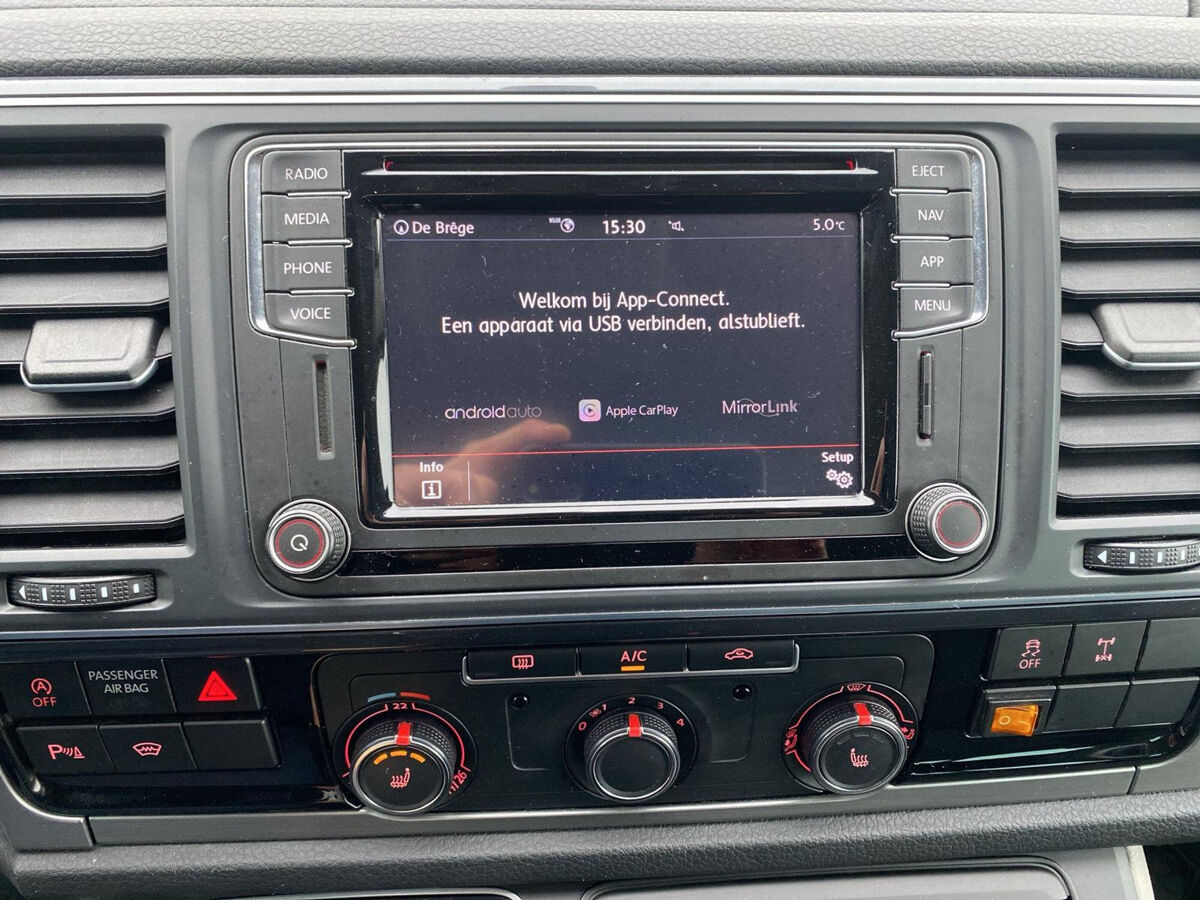 VW-Bedrijfswagens Transporter 2.0 TDI L2H1 DC 4Motion Highline | Trekhaak | DSG | ACC | Dubbel cabine | LED | 4x4 | Navi | Betimmering |