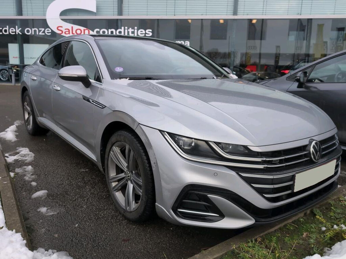 Volkswagen Arteon 1.4 eHybrid DSG R-Line Business Premium | Wordt verwacht | ACC | Pano | 360 cam |