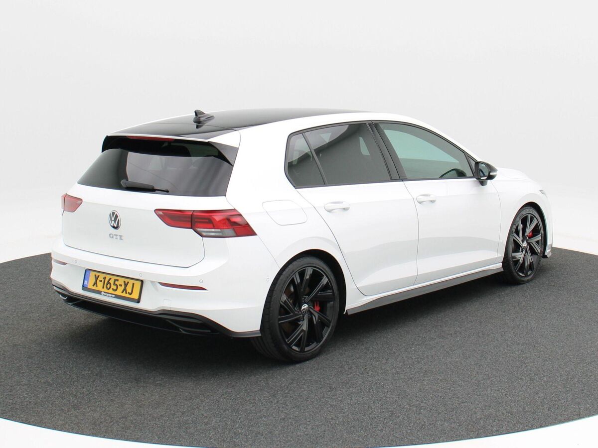 Volkswagen Golf GTE 1.4 eHybrid GTE |Stoelverwarming | Stoelventilatie | Adaptive Cruise Control | Bluetooth | 18 Inch | 25.901 Km!!