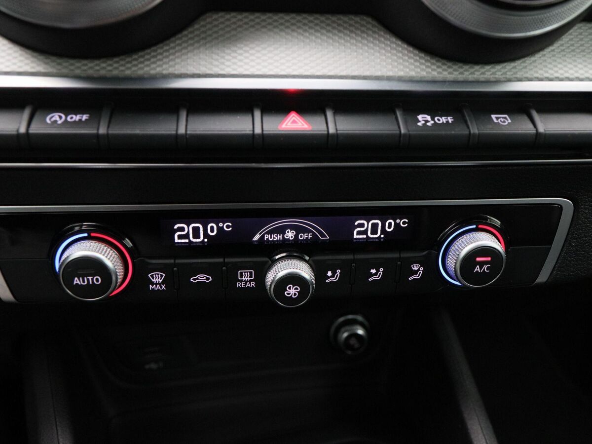 Audi Q2 35 TFSi 150 Pk Automaat Advanced edition | Carplay | parkeersensoren | Cruise Control | ECC | Navigatiesysteem | DAB | 17 Inch