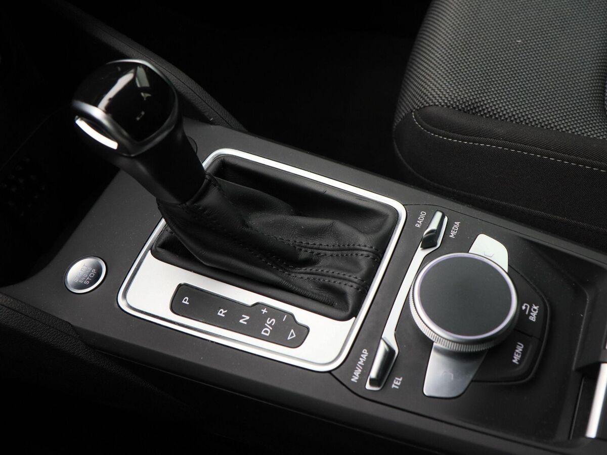 Audi Q2 35 TFSi 150 Pk Automaat Advanced edition | Carplay | parkeersensoren | Cruise Control | ECC | Navigatiesysteem | DAB | 17 Inch