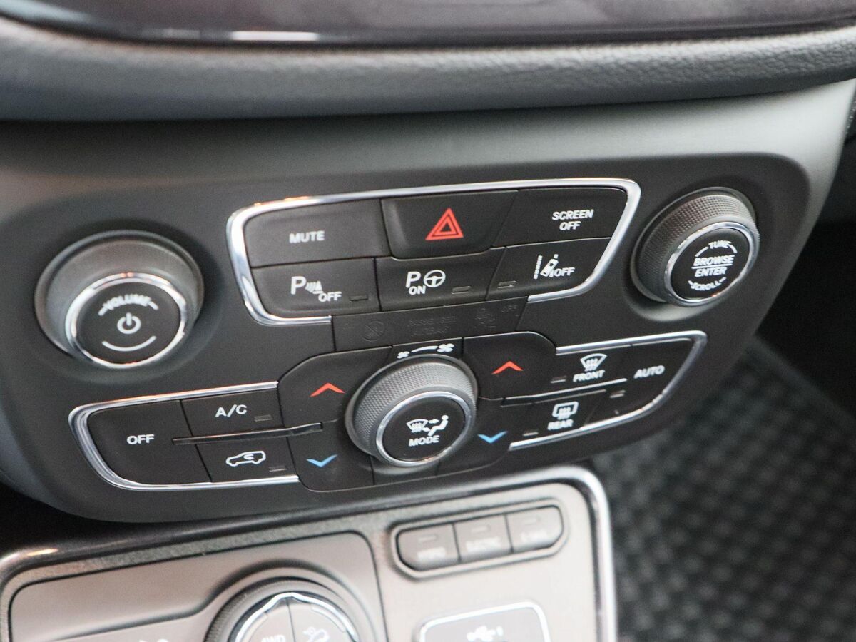 Jeep Compass 4xe 240 Plug-in Hybrid Electric S | Navigatie | Climate Control | Alpine audio | Stoelverwarming