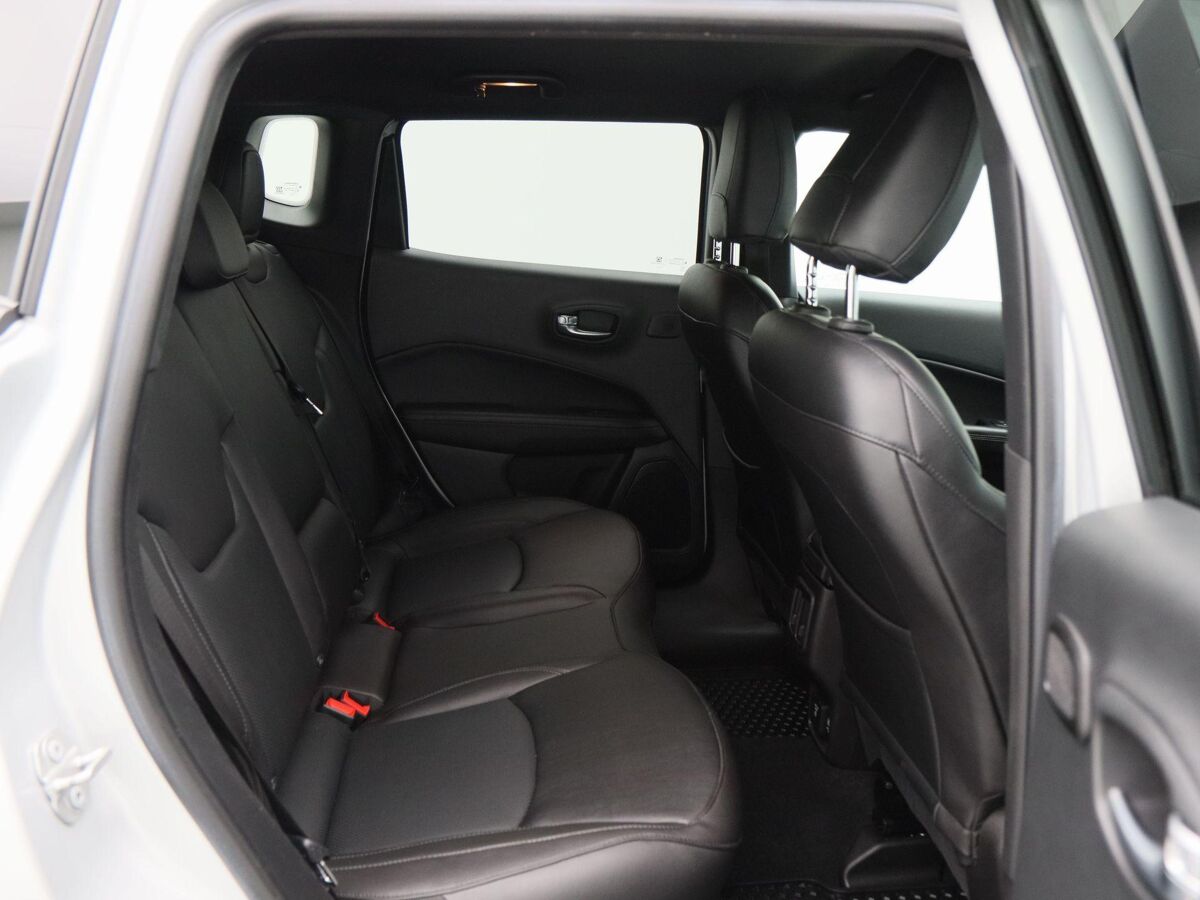 Jeep Compass 4xe 240 Plug-in Hybrid Electric S | Navigatie | Climate Control | Alpine audio | Stoelverwarming