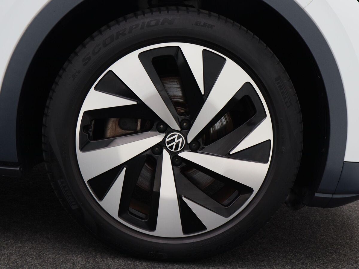Volkswagen ID.4 Max 77 kWh 204 Pk Automaat | Full Led | | Trekhaak | Stoelverwarming | Adaptive Cruise Control | Camera | CarPlay | 83.337 Km!!