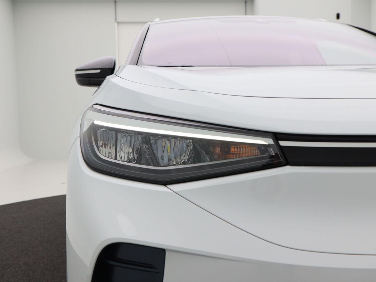 Volkswagen ID.4 Max 77 kWh 204 Pk Automaat | Full Led | | Trekhaak | Stoelverwarming | Adaptive Cruise Control | Camera | CarPlay | 83.337 Km!!