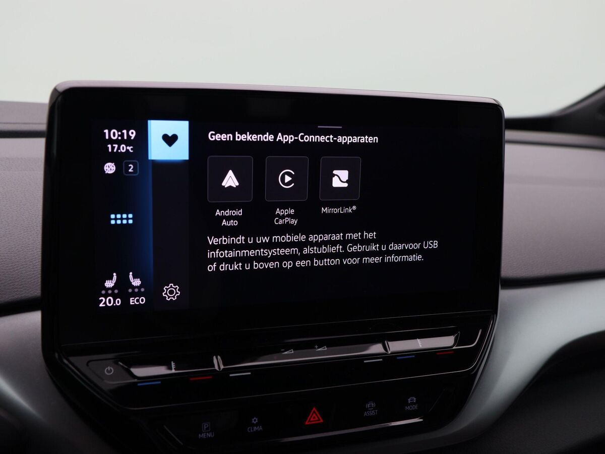 Volkswagen ID.4 Max 77 kWh 204 Pk Automaat | Full Led | | Trekhaak | Stoelverwarming | Adaptive Cruise Control | Camera | CarPlay | 83.337 Km!!