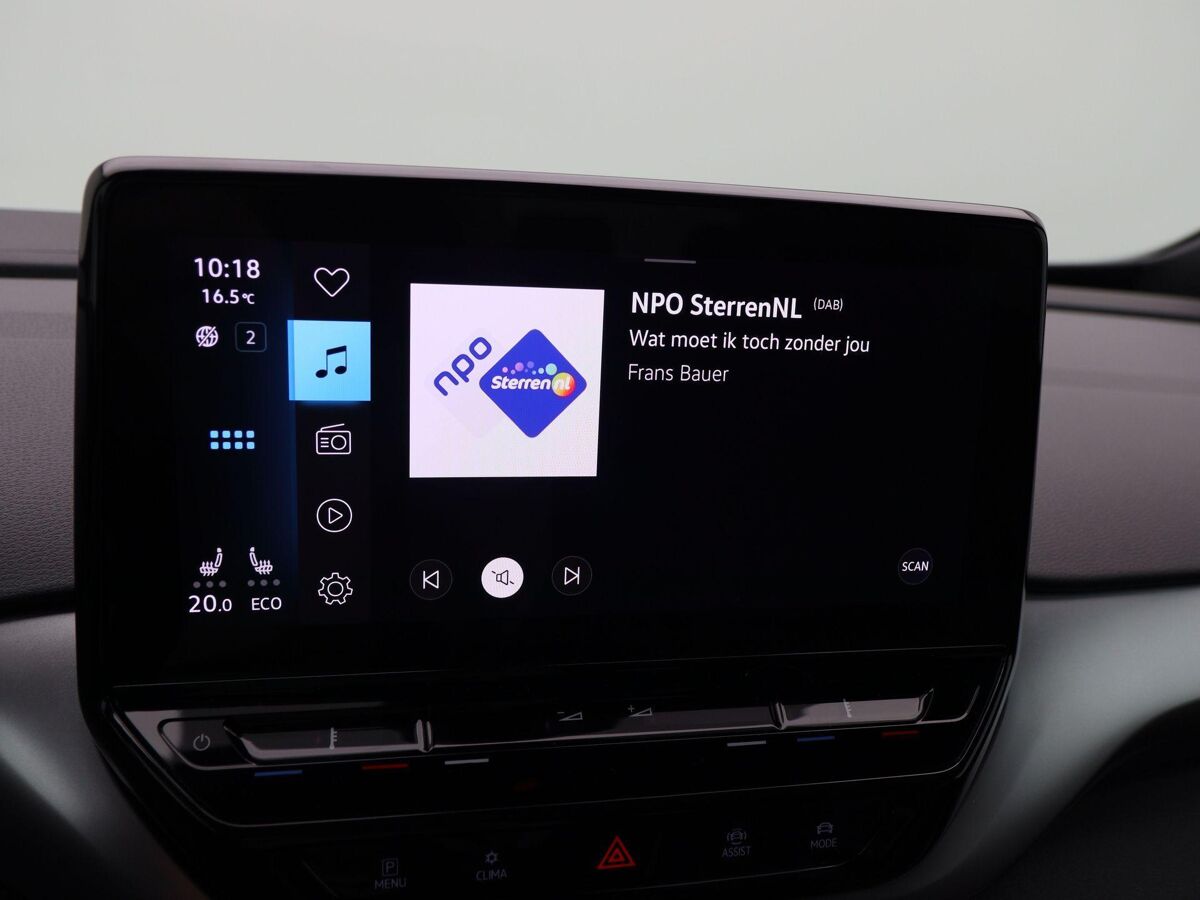 Volkswagen ID.4 Max 77 kWh 204 Pk Automaat | Full Led | | Trekhaak | Stoelverwarming | Adaptive Cruise Control | Camera | CarPlay | 83.337 Km!!