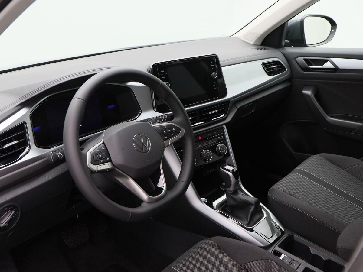Volkswagen T-Roc Life Edition 1.5 TSI 110 kW / 150 pk DSG | Navigatie | Camera | Adaptive Cruise | App Connect |
