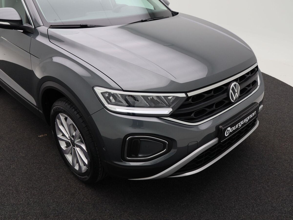 Volkswagen T-Roc Life Edition 1.5 TSI 110 kW / 150 pk DSG | Navigatie | Camera | Adaptive Cruise | App Connect |