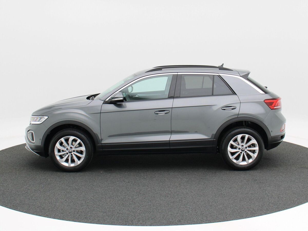 Volkswagen T-Roc Life Edition 1.5 TSI 110 kW / 150 pk DSG | Navigatie | Camera | Adaptive Cruise | App Connect |