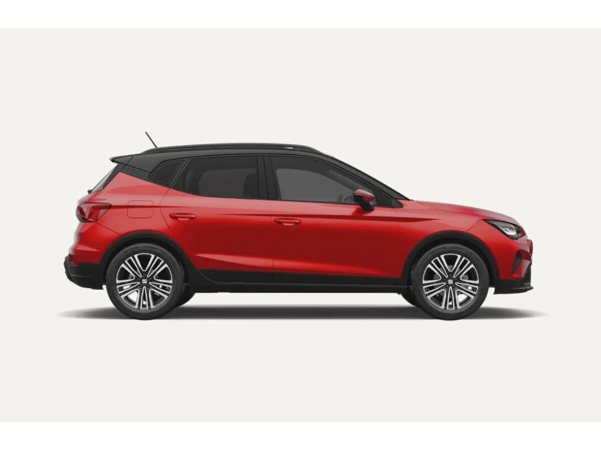 SEAT Arona Style Business Connect 1.0 TSI 95 pk | Stoelverwarming | Cruise control | Parkeersensoren | Getinte ramen achter