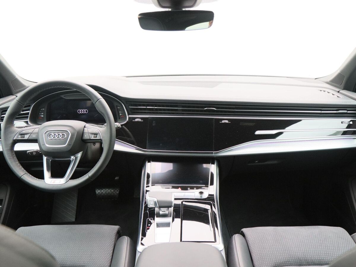 Audi Q7 55 TFSi e 380 Pk quattro S-Line | Full LED | Panoramadak | Zwart Optiek | Trekhaak | 21 Inch | Adaptive Cruise | B&O Audio | 20.301 Km!!