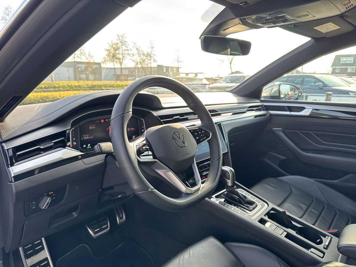 Volkswagen Arteon Shooting Brake 1.4 eHybrid R-Line Business |218 Pk| PHEV | Pano | Ergo | ACC | Leder |