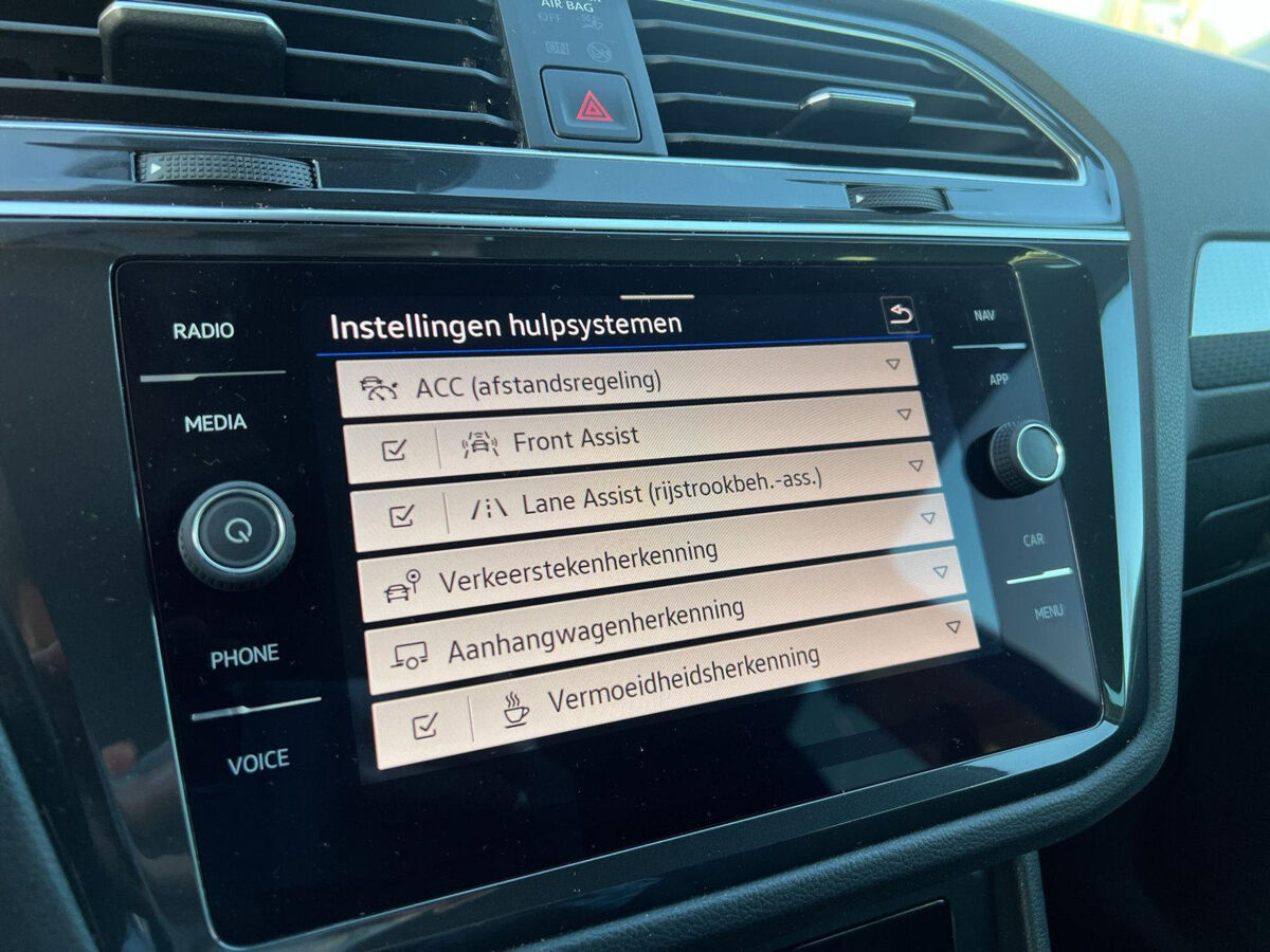 Volkswagen Tiguan 1.4 TSI eHybrid Life | 245Pk | PHEV | Trekhaak | ACC | Elec. klep |
