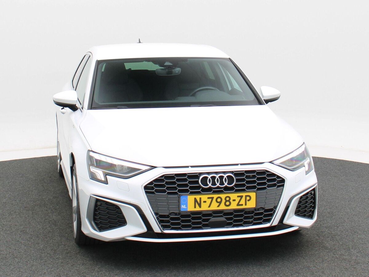 Audi A3 Sportback 40 TFSi e 204 Pk Automaat S-Line | Full LED | 18 Inch | Adaptive Cruise | App Connect | Stoelverwarming | 69.586 Km!!
