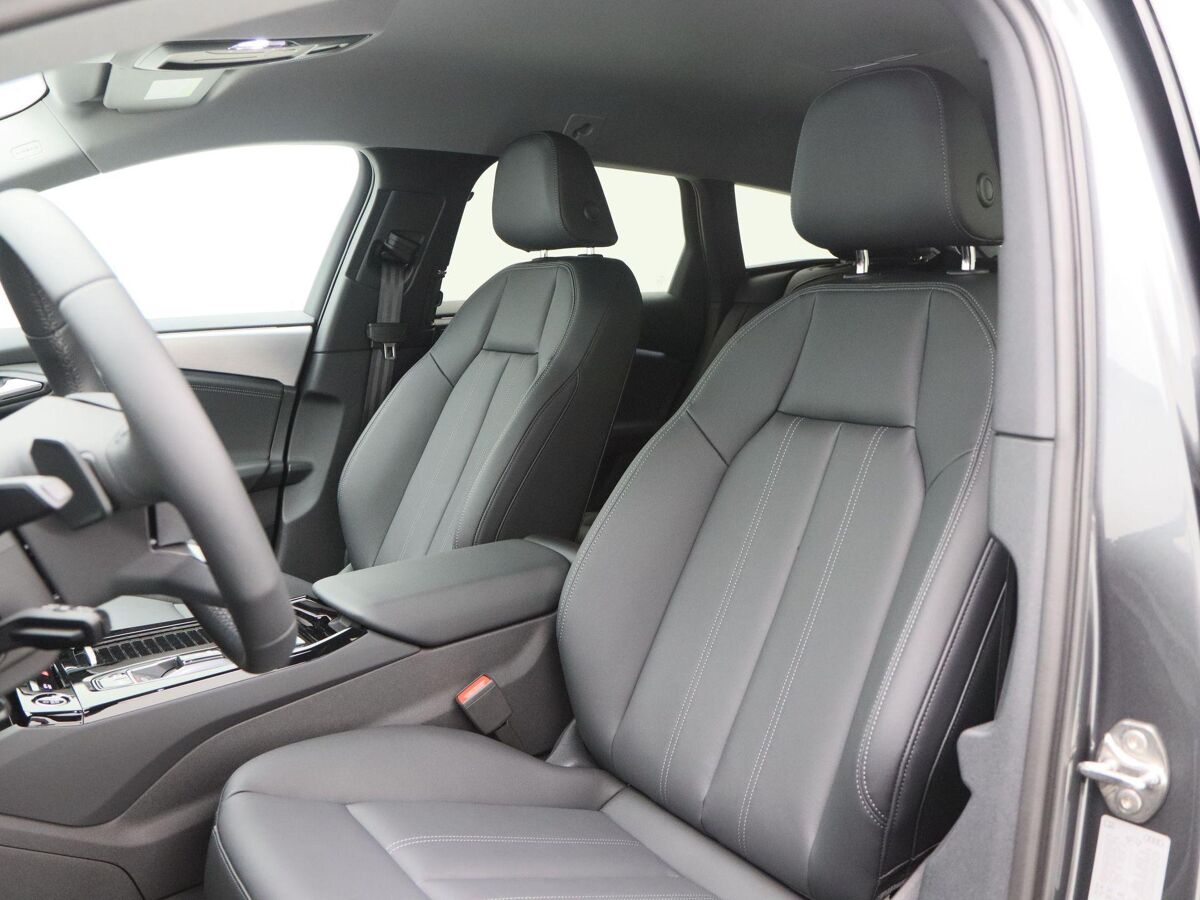 Audi A6 Avant e-tron Advanced edition e-tron 100kWh  367 PK € 2000,- VOORDEEL DOOR E- PREMIE!!! | Elektrische aandrijving | Matrix Led | 20 inch | Leder interieur |