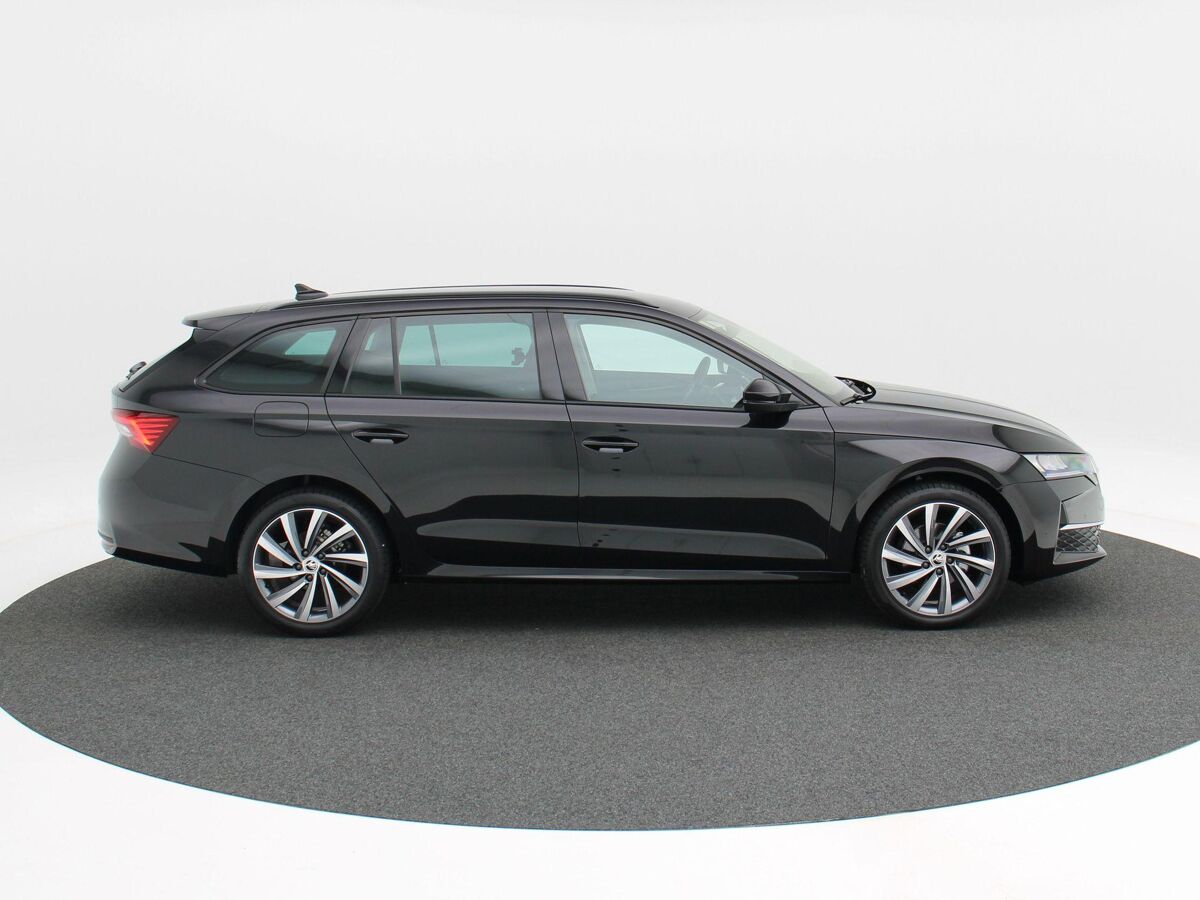 Škoda Octavia Combi Business Edition Plus 1.5 TSI 115 pk | Automaat | Adaptive cruise control | Navigatie | Stoelverwarming | Achteruitrijcamera