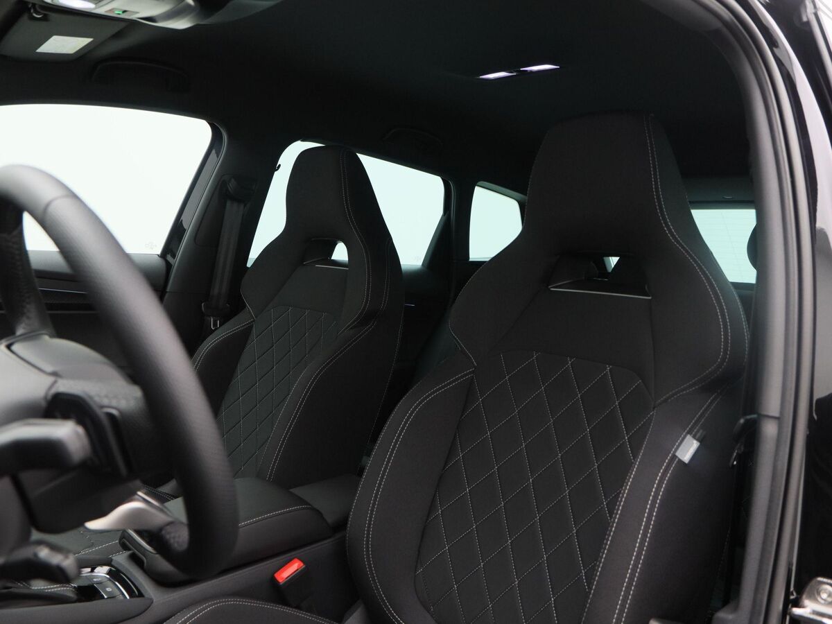 Škoda Karoq Sportline Business 1.5 TSI 150 pk | Automaat | Adaptive Cruise Control | Elektr. achterklep | Achteruitrijcamera | 19" velgen