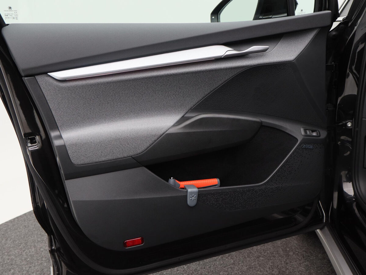 Škoda Enyaq Business Edition 85 | 286 PK | Trekhaak | Head-up display | Stoelverwarming | Canton audio