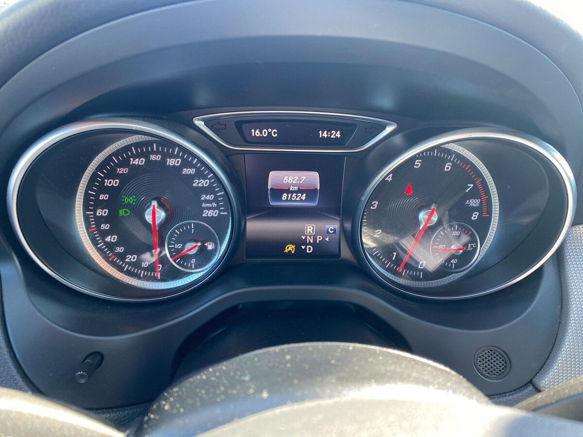Mercedes-Benz GLA-klasse 180 | Automaat | Navi | Clima | A-Camera | Trekhaak | Elec. A-Klep |