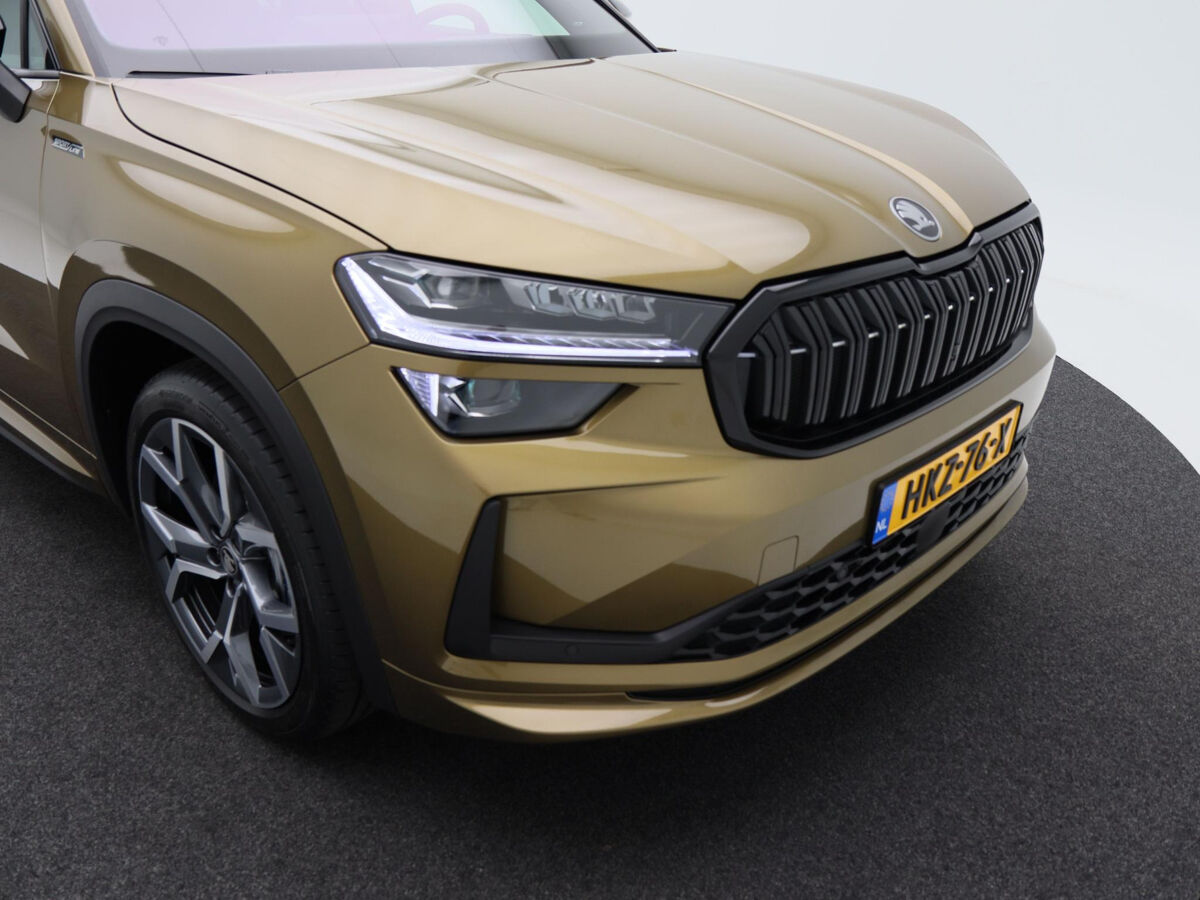 Škoda Kodiaq Sportline Business 1.5 TSI PHEV 204 PK | Automaat | Trekhaak | Winter pakket | Achteruitrijcamera | Navigatie