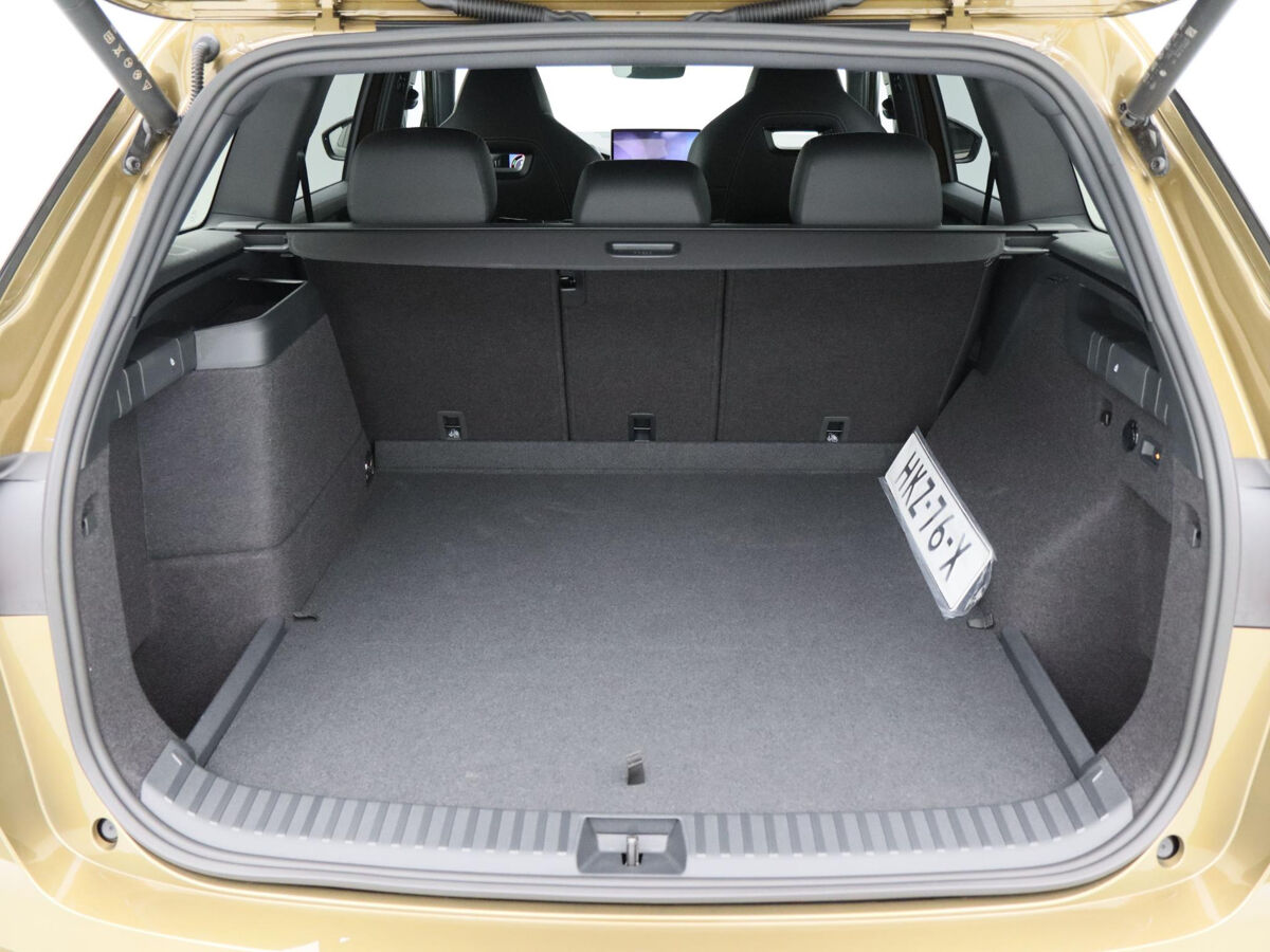 Škoda Kodiaq Sportline Business 1.5 TSI PHEV 204 PK | Automaat | Trekhaak | Winter pakket | Achteruitrijcamera | Navigatie