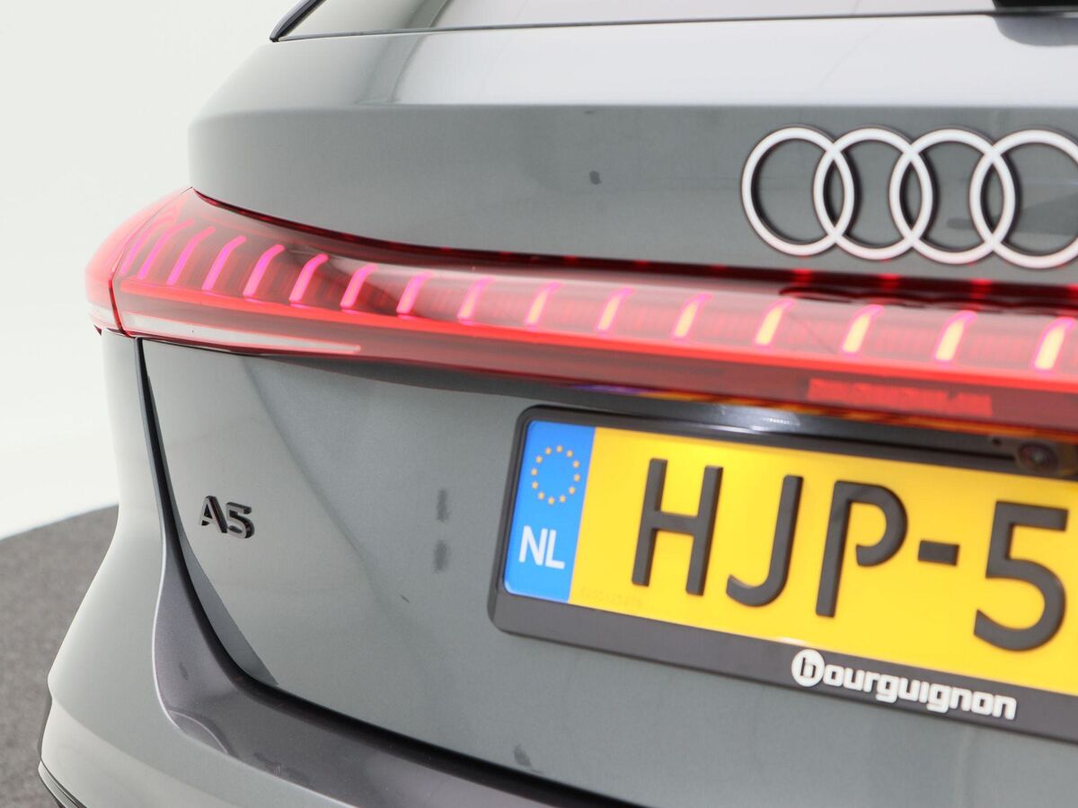 Audi A5 Avant 2.0 TFSI S edition RUIM € 6000,- VOORDEEL!!! | Headup Display| Bang & Olufsen Soundsystem | 19 inch velgen | Navigatiepakket |