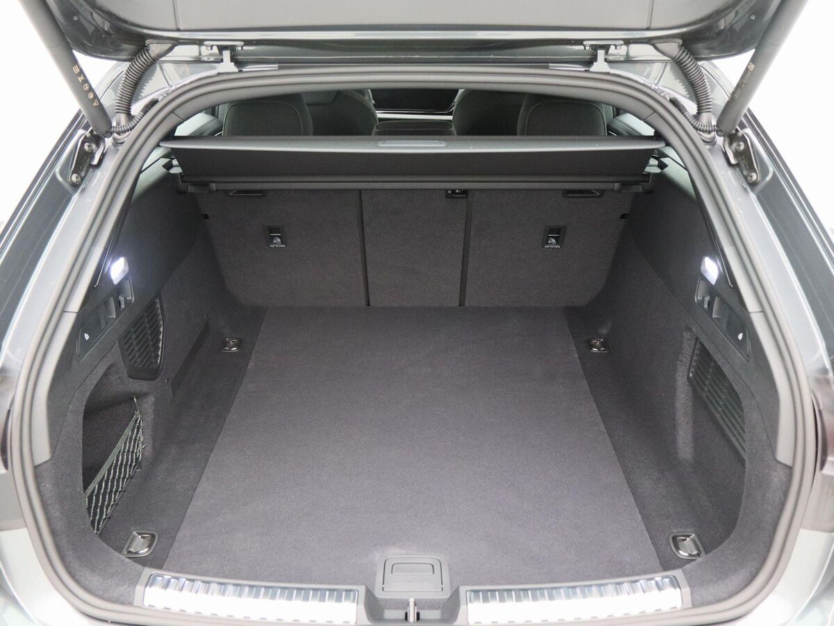 Audi A5 Avant 2.0 TFSI S edition RUIM € 6000,- VOORDEEL!!! | Headup Display| Bang & Olufsen Soundsystem | 19 inch velgen | Navigatiepakket |
