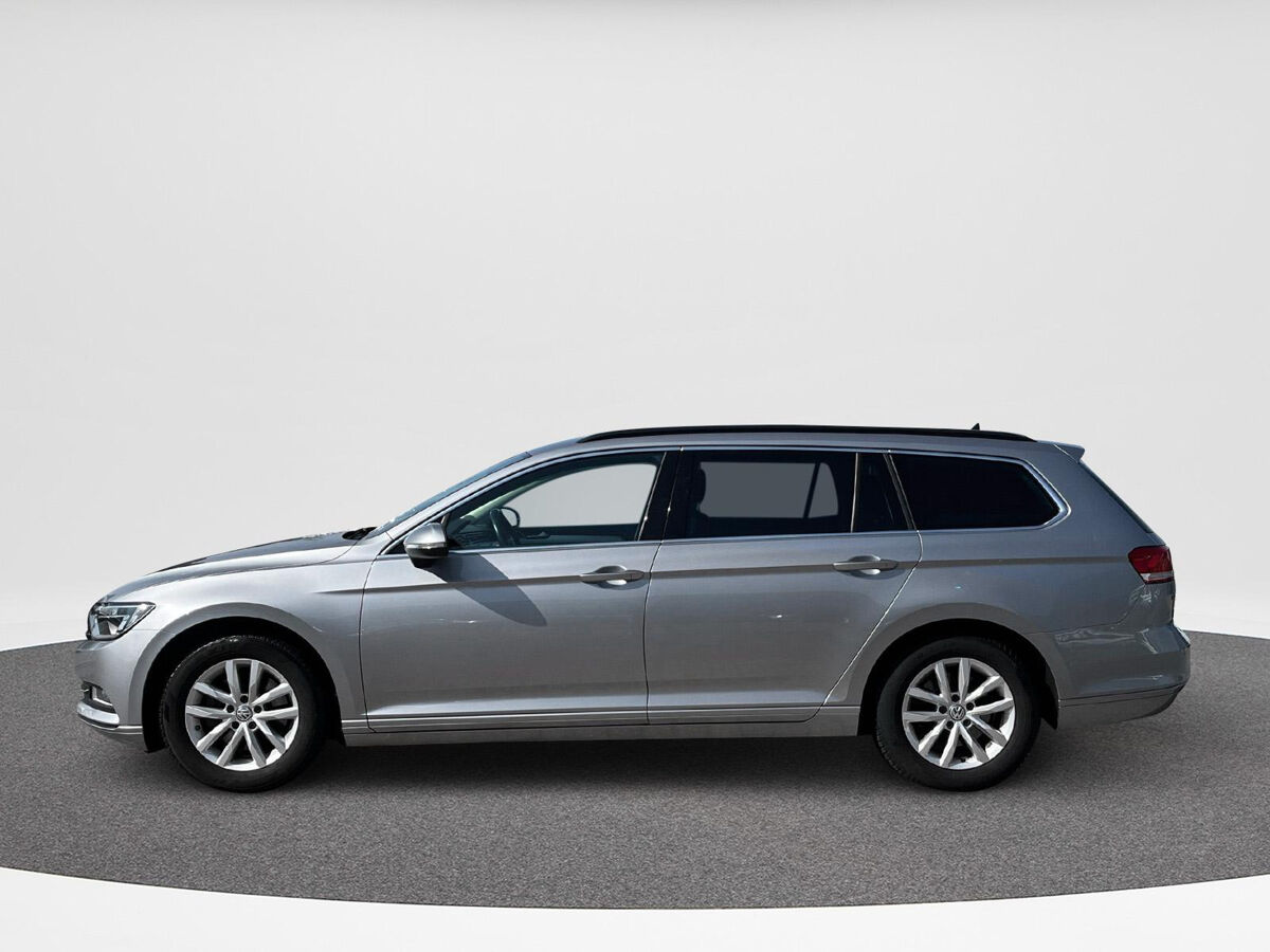 Volkswagen Passat Variant 1.4 TSI ACT Highline | 150Pk | Ergo | Trekhaak | A-camera | ACC | Stoelverwarming |