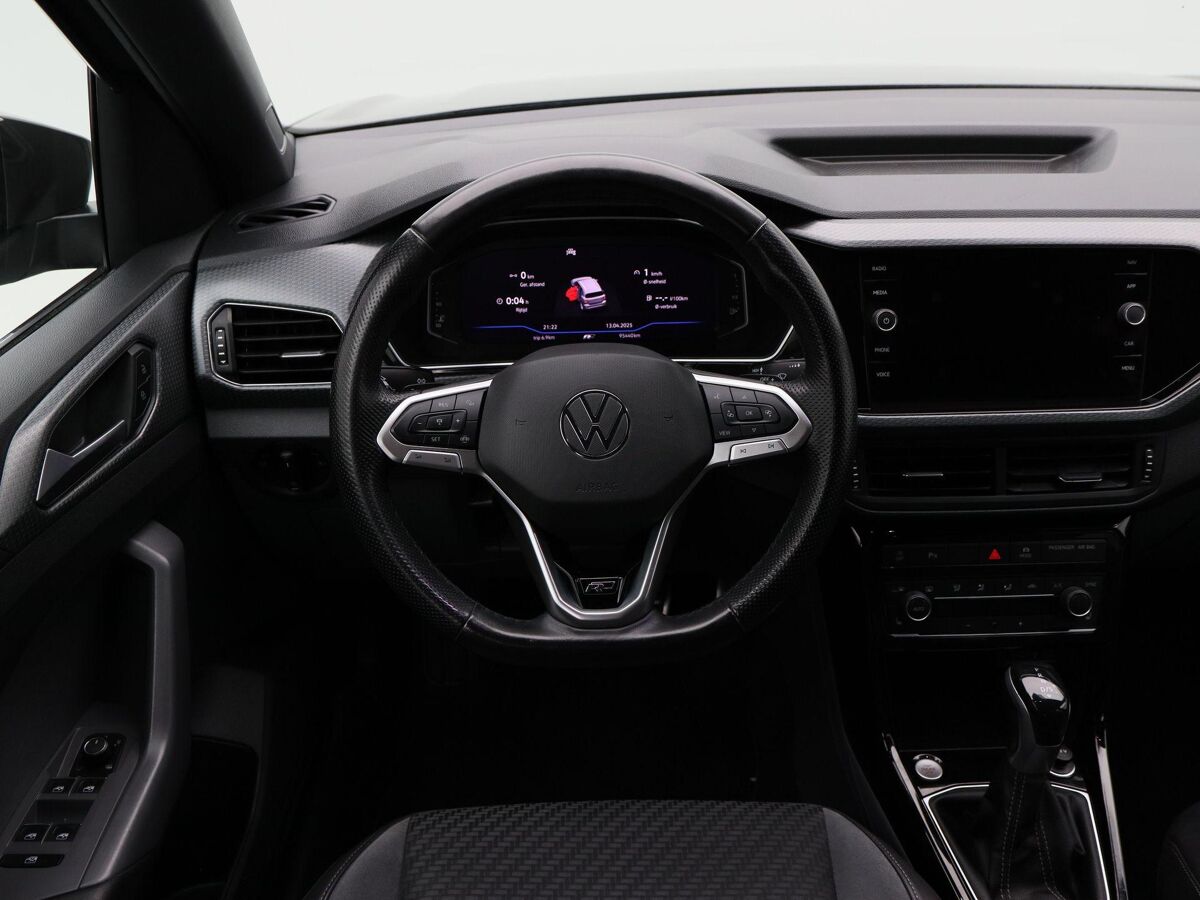Volkswagen T-Cross 1.5 TSi 150 Pk Automaat R-Line | Full LED | Navigatie | Camera | 18 Inch | Privacy Glass | Adaptive Cruise | Stoelverwarming | 95.440 Km!!
