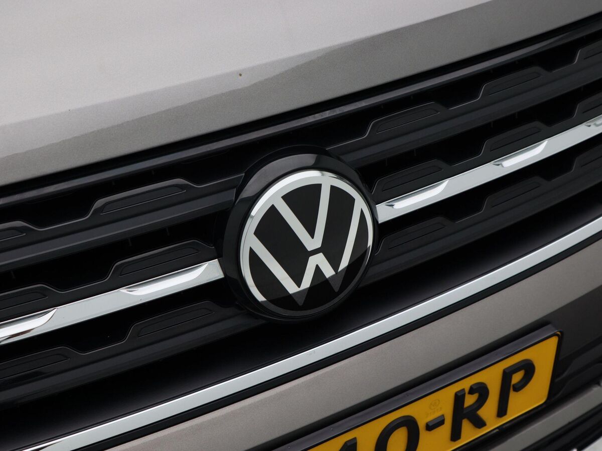 Volkswagen T-Cross 1.5 TSi 150 Pk Automaat R-Line | Full LED | Navigatie | Camera | 18 Inch | Privacy Glass | Adaptive Cruise | Stoelverwarming | 95.440 Km!!