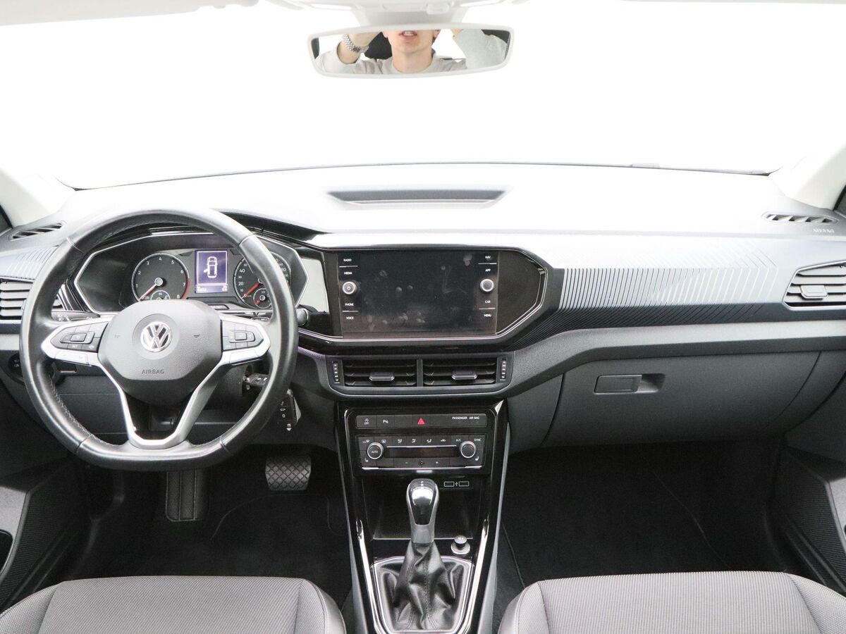 Volkswagen T-Cross 1.0 TSi 115 Pk Automaat Style | Full LED | Navigatie | 18 Inch | Camera | Stoelverwarming | Privacy Glass | 42.652 Km!!