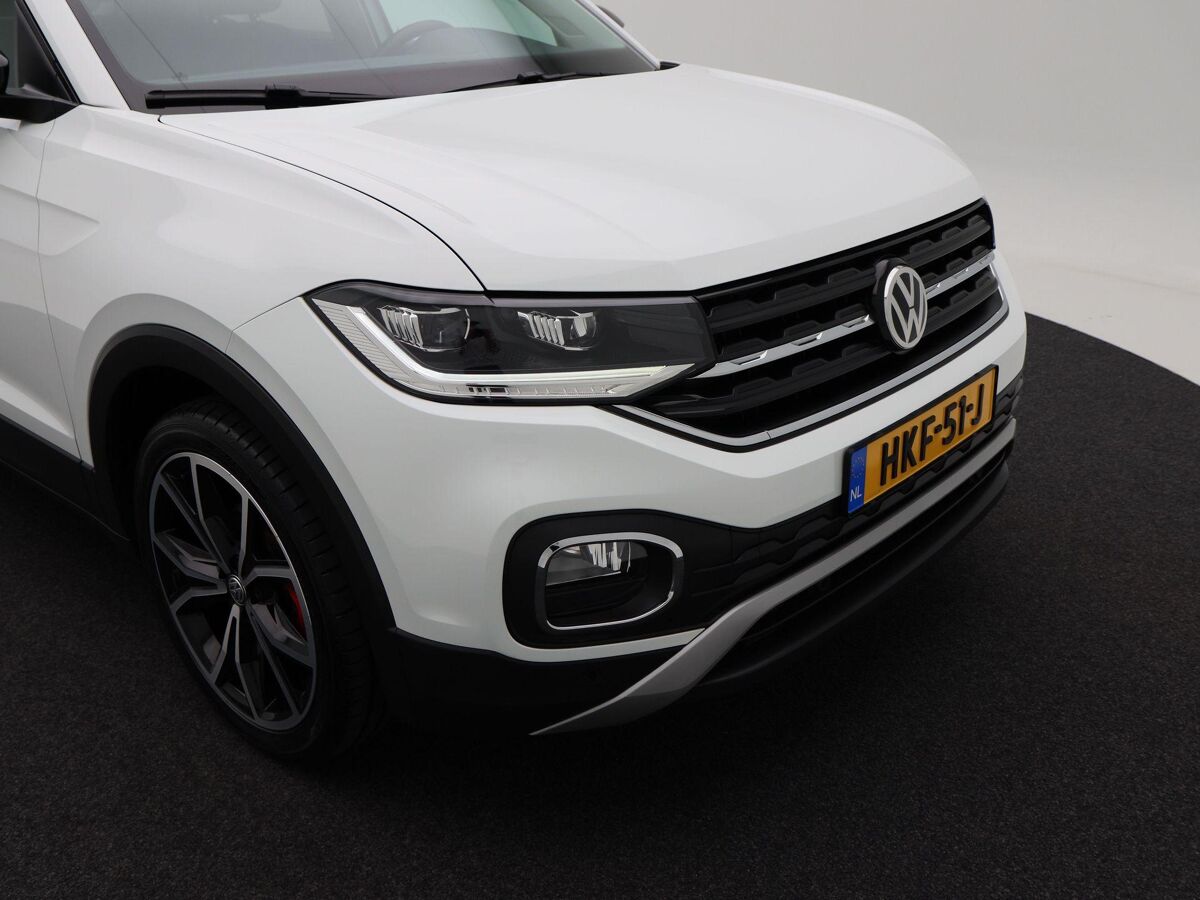 Volkswagen T-Cross 1.0 TSi 115 Pk Automaat Style | Full LED | Navigatie | 18 Inch | Camera | Stoelverwarming | Privacy Glass | 42.652 Km!!