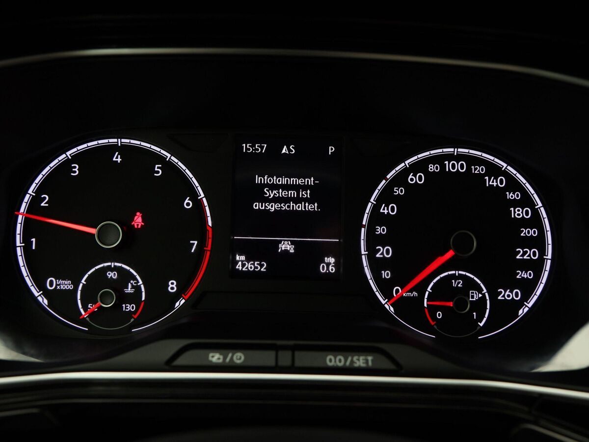 Volkswagen T-Cross 1.0 TSi 115 Pk Automaat Style | Full LED | Navigatie | 18 Inch | Camera | Stoelverwarming | Privacy Glass | 42.652 Km!!