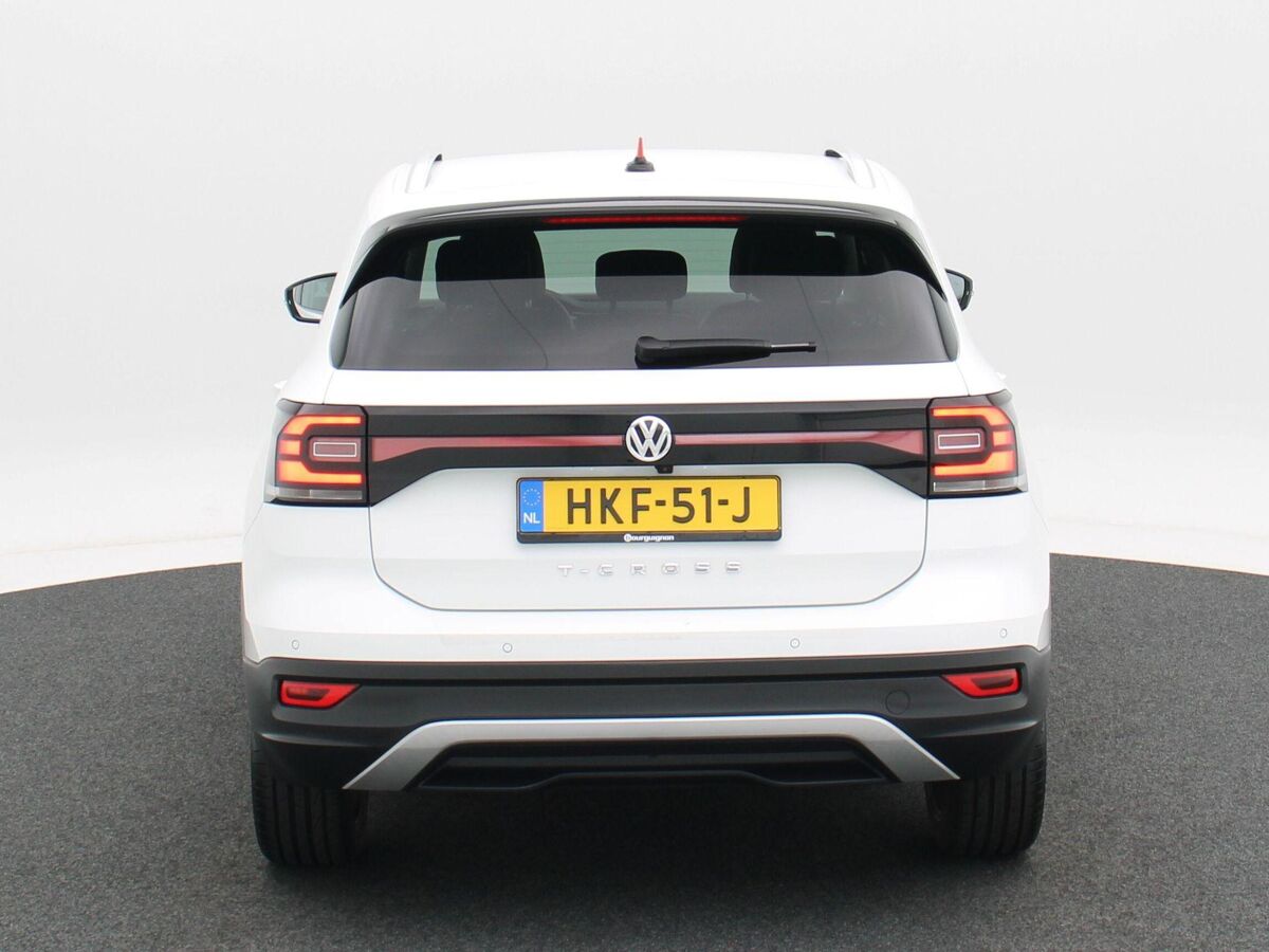 Volkswagen T-Cross 1.0 TSi 115 Pk Automaat Style | Full LED | Navigatie | 18 Inch | Camera | Stoelverwarming | Privacy Glass | 42.652 Km!!