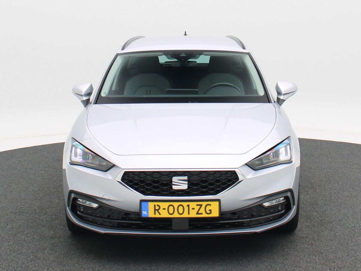 SEAT Leon Sportstourer 1.0 TSi 110 Pk Style Business Intense | Adaptive Cruise | CarPlay | Navigatie | Bluetooth | Achterruitrijcamera | 17 Inch | 59.700 Km!!