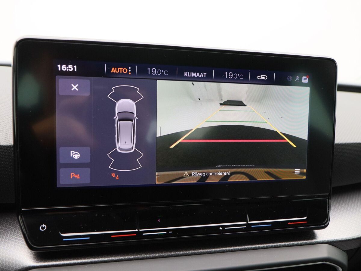 SEAT Leon Sportstourer 1.0 TSi 110 Pk Style Business Intense | Adaptive Cruise | CarPlay | Navigatie | Bluetooth | Achterruitrijcamera | 17 Inch | 59.700 Km!!