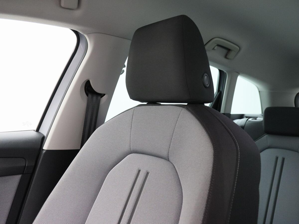 SEAT Leon Sportstourer 1.0 TSi 110 Pk Style Business Intense | Adaptive Cruise | CarPlay | Navigatie | Bluetooth | Achterruitrijcamera | 17 Inch | 59.700 Km!!
