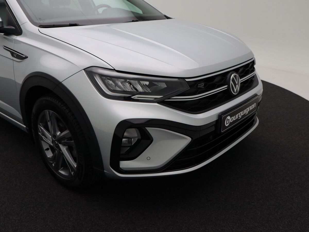 Volkswagen Taigo 1.0 TSi 110 Pk Automaat R-Line | Airco | Trekhaak | Stoelverwarming | Camera | 17 Inch | Privacy Glass | 17.204 Km!!