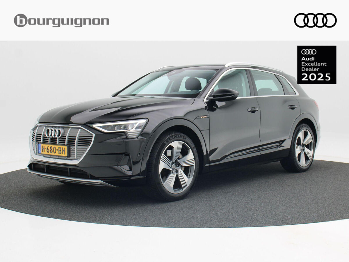 Audi e-tron 50 quattro 313 Pk Launch edition 71 kWh | Cruise Control | Luchtvering | Bluetooth | Navigatie | 21 Inch | 68.437 Km!!